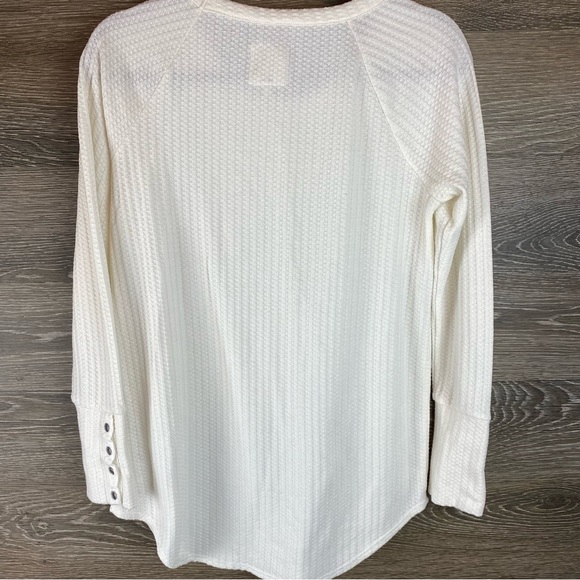Chaser thermal waffle knit Henley Size M - Picture 7 of 8